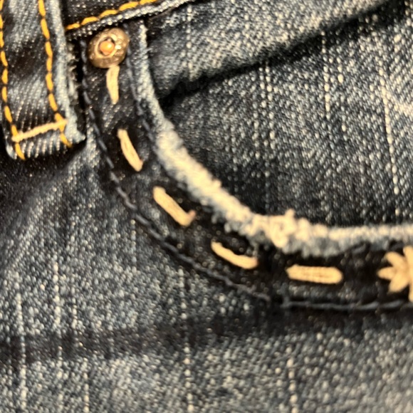 Boot cut jeans - Picture 9 of 10